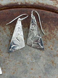 Lainey Floral Earrings