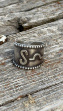 Load image into Gallery viewer, Custom Brand Ring
