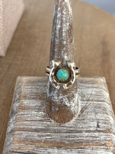 Load image into Gallery viewer, Lucky Horse Shoe Ring
